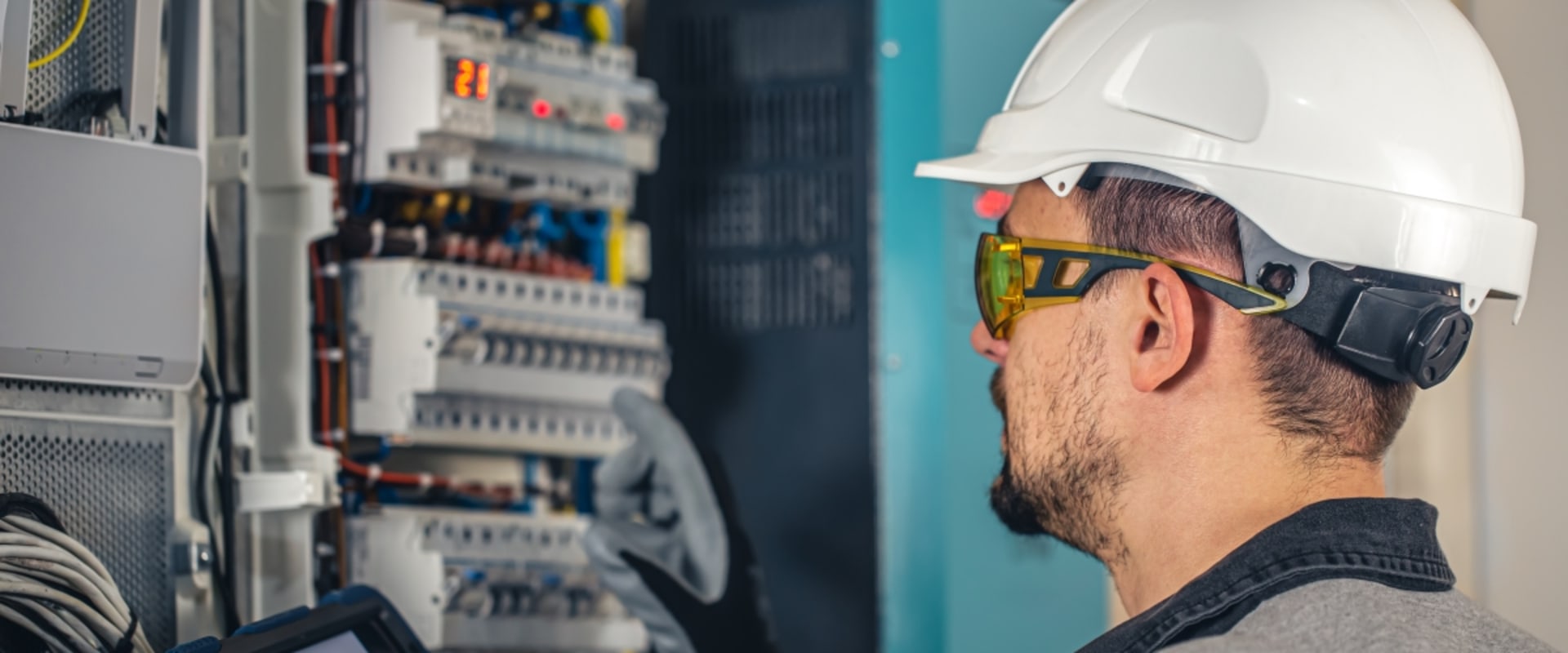 Electrical Repairs: A Comprehensive Overview