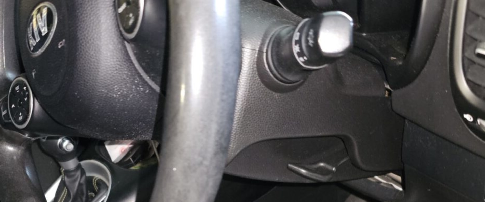 Everything You Need to Know About Steering Wheels and Columns